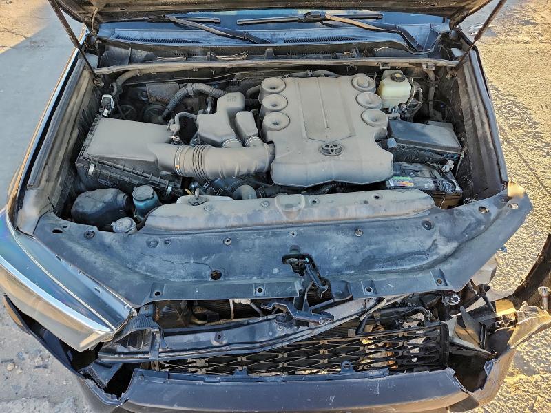 Photo 12 from auction – 2019 TOYOTA 4RUNNER with VIN JTEBU5JR9K5694065