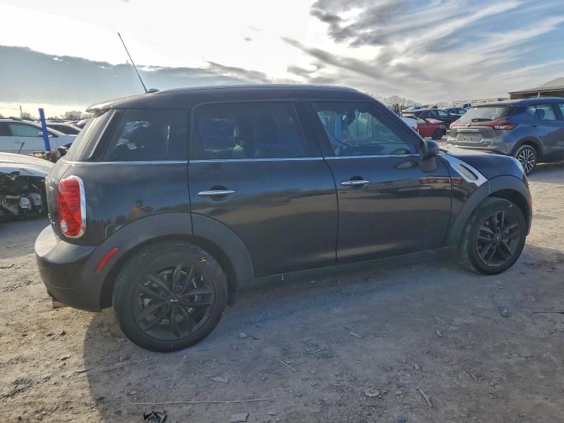 Photo 3 from auction – 2016 MINI COOPER COU with VIN WMWZB3C51GWR49037