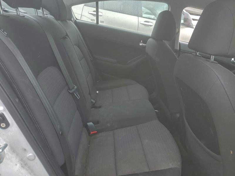 Photo 10 from auction – 2014 KIA FORTE LX with VIN KNAFX4A63E5226072