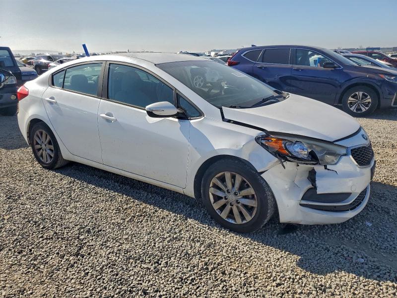 Zdjęcie 4 z aukcji – 2016 KIA FORTE z VIN KNAFX4A6XG5535282