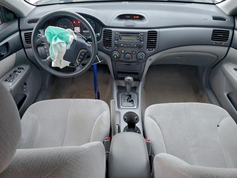 Photo 8 from auction – 2006 KIA OPTIMA LX with VIN KNAGE124265017137