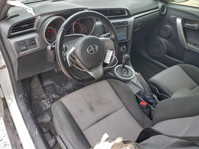 Photo 8 from auction – 2016 TOYOTA SCION TC with VIN JTKJF5C7XGJ021671
