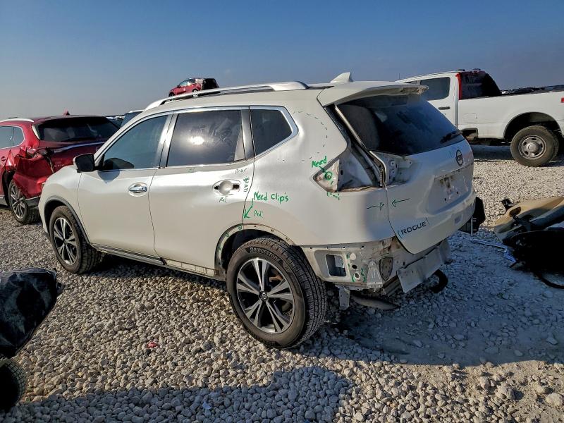 Photo 2 from auction – 2017 NISSAN ROGUE S with VIN JN8AT2MT5HW148329