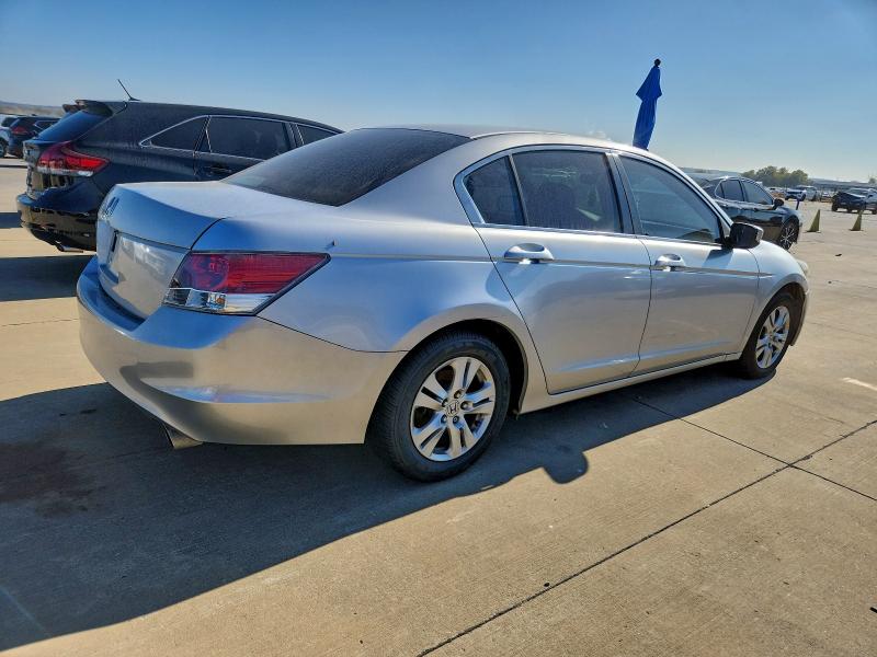 Photo 3 from auction – 2009 HONDA ACCORD with VIN JHMCP26429C017102