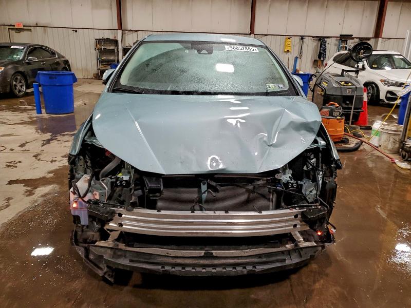 Photo 5 from auction – 2018 TOYOTA PRIUS with VIN JTDKARFU3J3059886