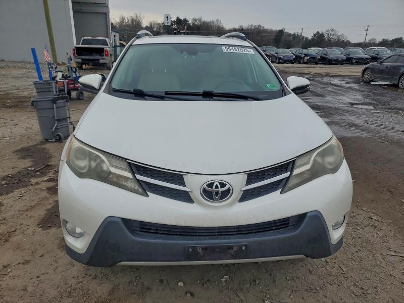 Photo 5 from auction – 2014 TOYOTA RAV4 LIMIT with VIN 2T3DFREV1EW215740