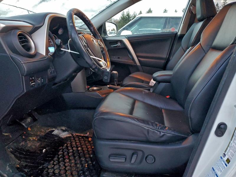 Photo 7 from auction – 2015 TOYOTA RAV4 LIMIT with VIN 2T3DFREV7FW371864