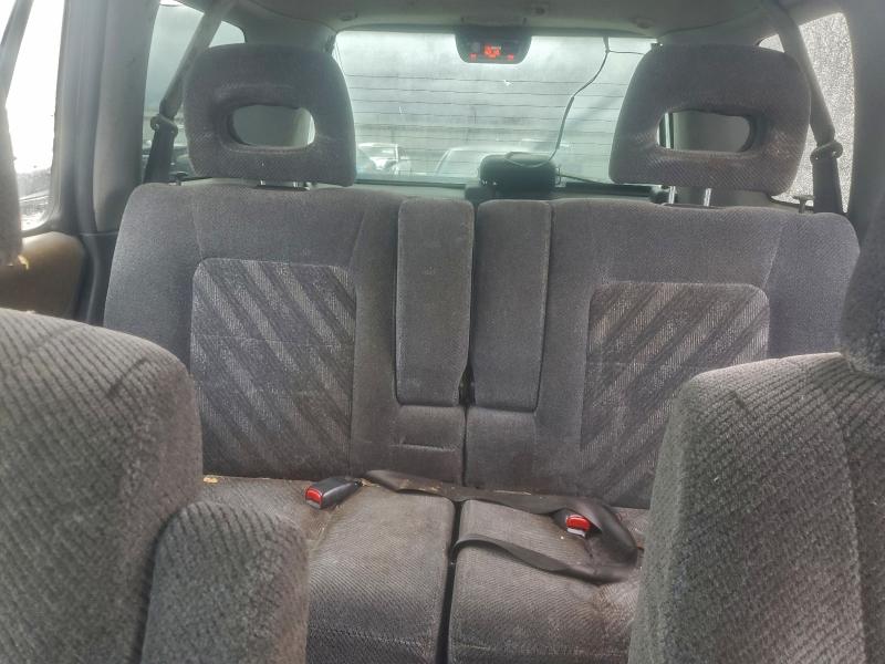 Photo 10 from auction – 2001 HONDA CR-V LX with VIN JHLRD28481S004613