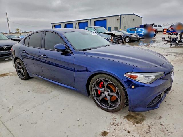 Photo 4 from auction – 2018 ALFA ROMEO GIULIA TI with VIN ZARFAECN9J7581346
