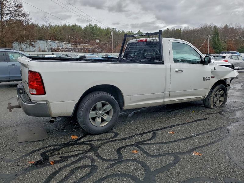 Photo 3 from auction – 2017 RAM 1500 SLT with VIN 3C6JR7ET7HG637326