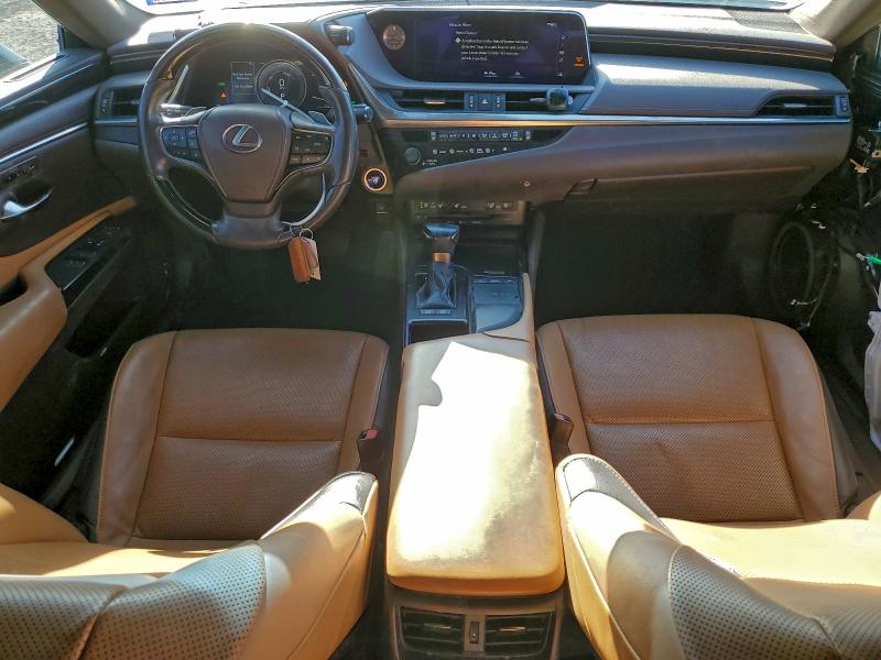 Photo 8 from auction – 2020 LEXUS ES 300H with VIN 58AD21B15LU011780