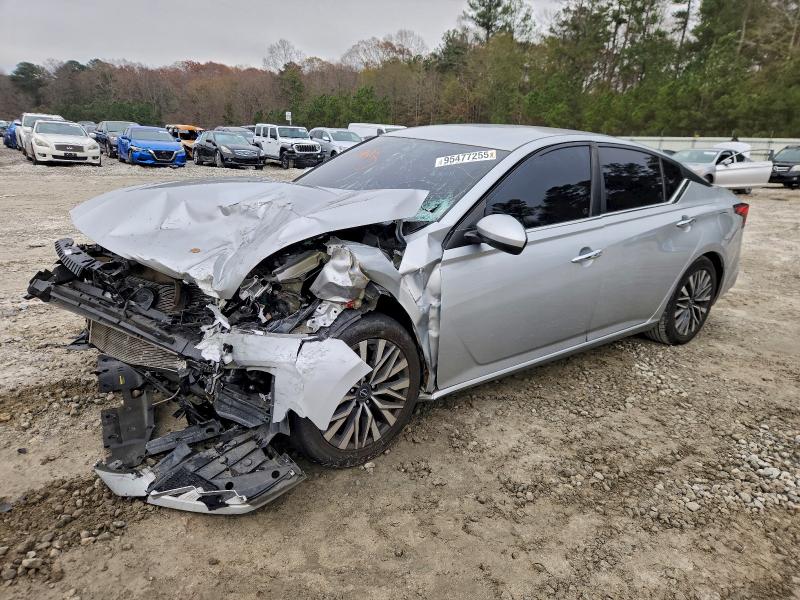 NISSAN ALTIMA 2023 with VIN 1N4BL4DVXPN349683 - Photo from auction