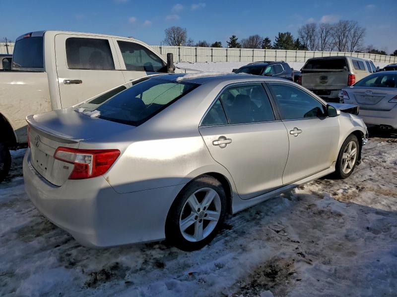 Фото 3 с аукциона – 2012 TOYOTA CAMRY BASE с VIN 4T1BF1FK7CU084493