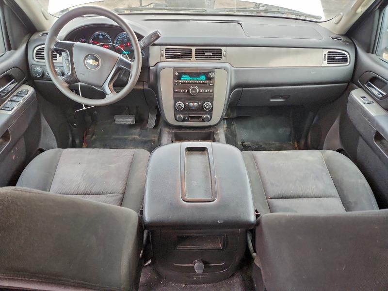 Photo 8 from auction – 2013 CHEVROLET SUBURBAN K with VIN 1GNWK5EG0DR328261