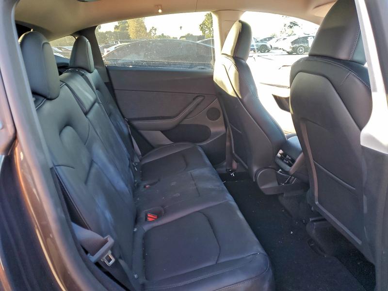 Photo 11 from auction – 2024 TESLA MODEL Y with VIN 7SAYGDEE4RF077871