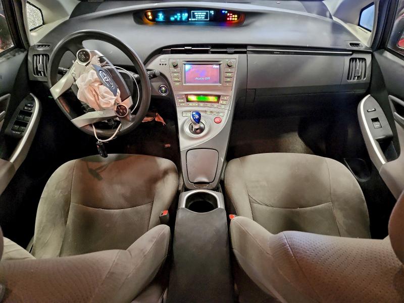 Photo 8 from auction – 2015 TOYOTA PRIUS with VIN JTDKN3DU5F0441995