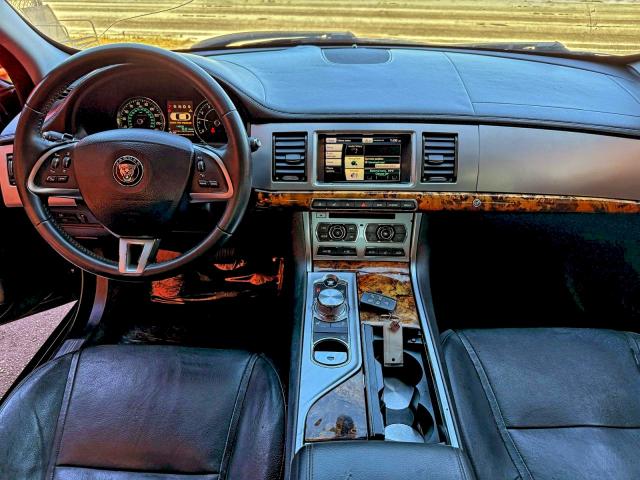Photo 9 from auction – 2015 JAGUAR XF 2.0T PR with VIN SAJWA0FS8FPU86557