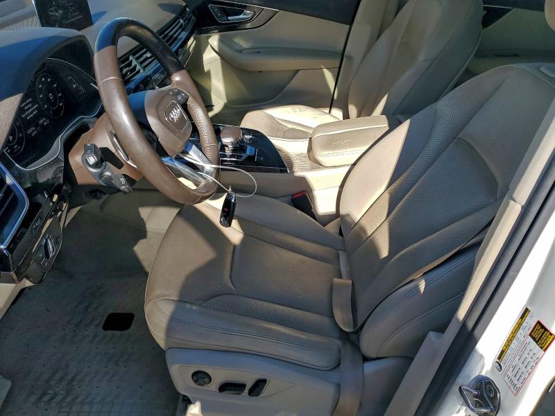 Photo 7 from auction – 2017 AUDI Q7 PREMIUM with VIN WA1LHAF78HD053317