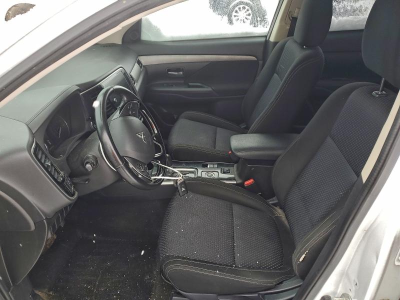 Photo 7 from auction – 2017 MITSUBISHI OUTLANDER with VIN JA4AZ3A33HZ061736