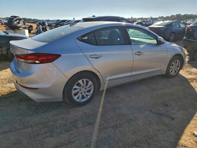 Photo 3 from auction – 2017 HYUNDAI ELANTRA with VIN 5NPD74LF4HH103652