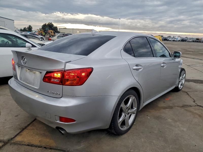 Photo 3 from auction – 2007 LEXUS IS 250 with VIN JTHBK262372035152