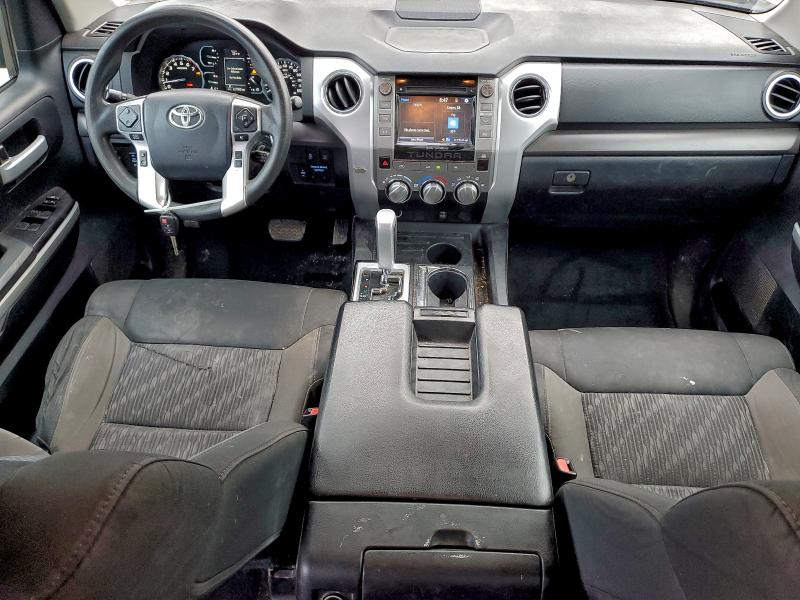 Photo 8 from auction – 2018 TOYOTA TUNDRA with VIN 5TFRY5F13JX230329