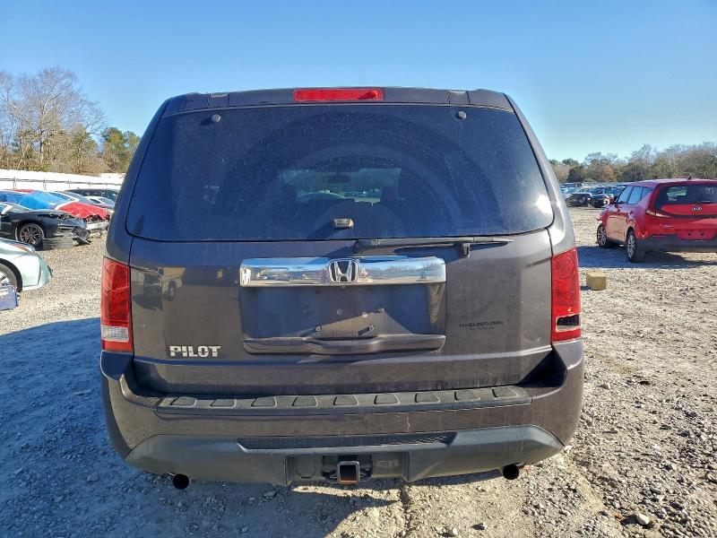 Photo 6 from auction – 2014 HONDA PILOT LX with VIN 5FNYF3H26EB001400