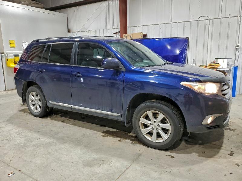 Photo 4 from auction – 2013 TOYOTA HIGHLANDER with VIN 5TDBK3EH3DS199079