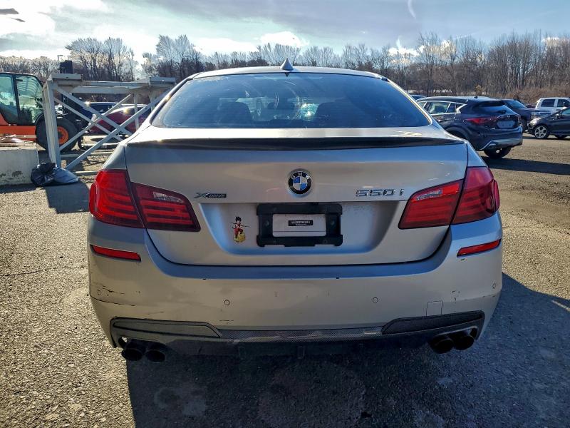 Photo 6 from auction – 2013 BMW 550 with VIN WBAFU9C53DDY72808