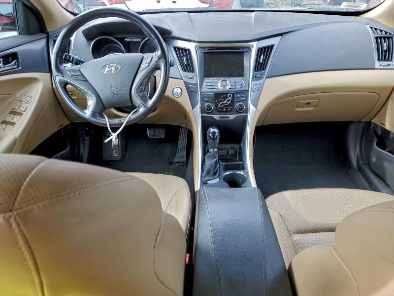 Photo 8 from auction – 2013 HYUNDAI SONATA HYB with VIN KMHEC4A44DA068111