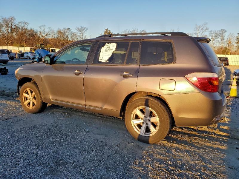 Photo 2 from auction – 2010 TOYOTA HIGHLANDER with VIN 5TDZA3EH8AS004087
