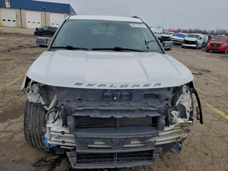 Photo 5 from auction – 2018 FORD EXPLORER X with VIN 1FM5K8D80JGB77098