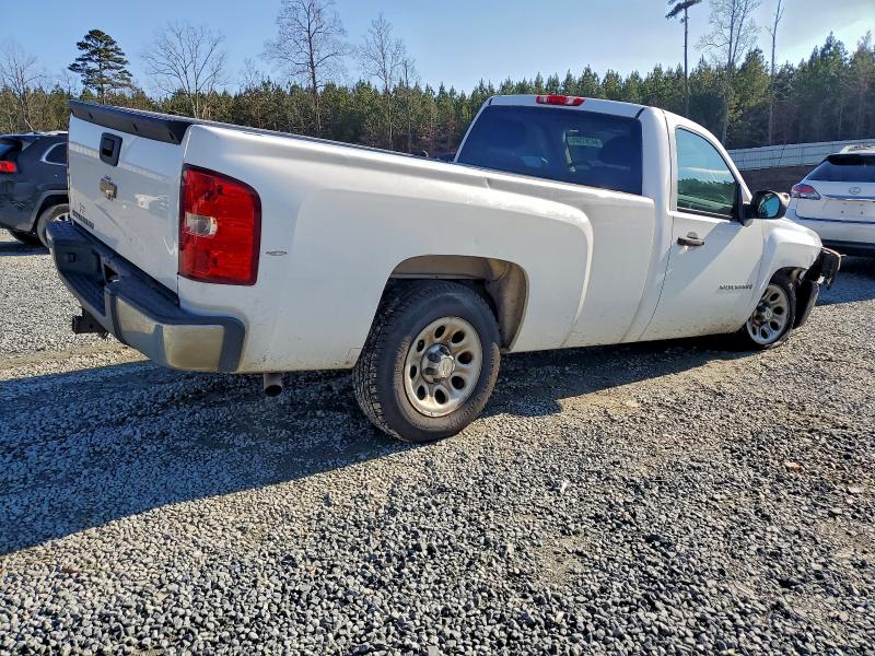 Photo 3 from auction – 2009 CHEVROLET SILVERADO with VIN 1GCEC14X39Z223734