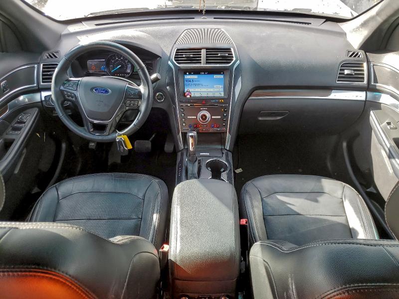 Photo 8 from auction – 2017 FORD EXPLORER L with VIN 1FM5K7F82HGD87235