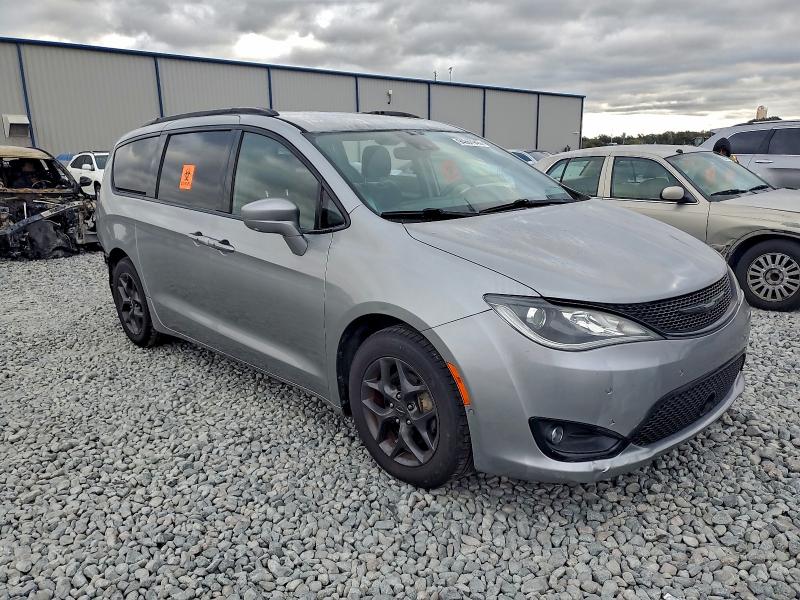 Zdjęcie 4 z aukcji – 2018 CHRYSLER PACIFICA T z VIN 2C4RC1BG4JR351421
