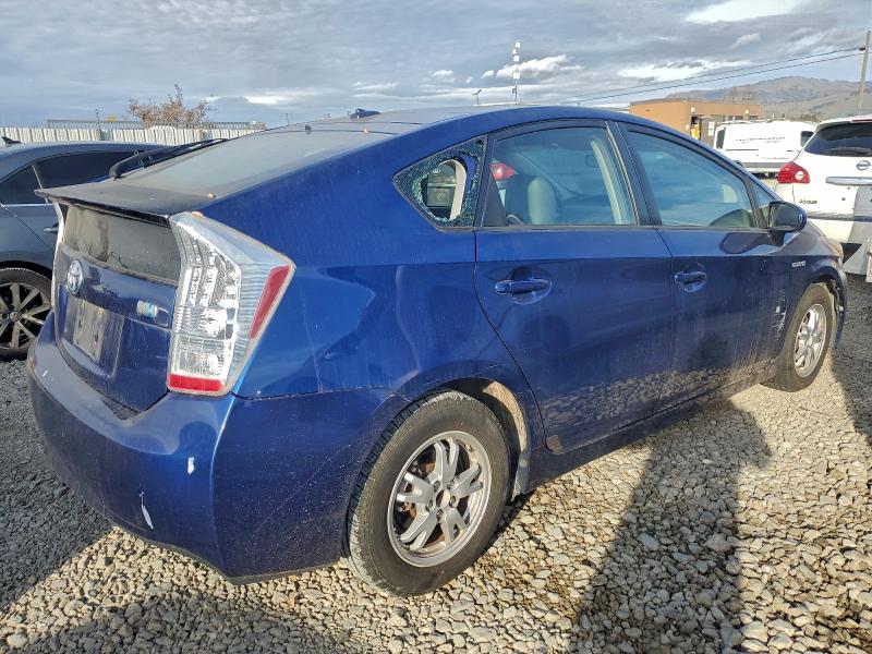 Photo 3 from auction – 2010 TOYOTA PRIUS with VIN JTDKN3DU2A0231105