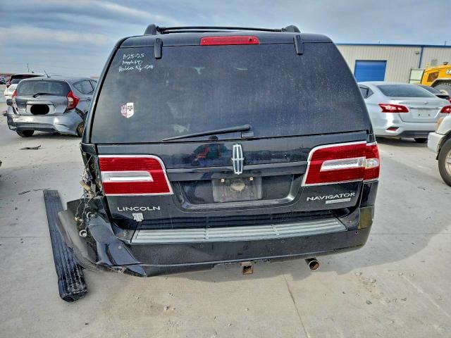 Photo 6 from auction – 2012 LINCOLN NAVIGATOR with VIN 5LMJJ3J56CEL09176