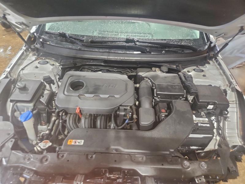 Photo 11 from auction – 2017 HYUNDAI SONATA SE with VIN 5NPE24AF6HH513097