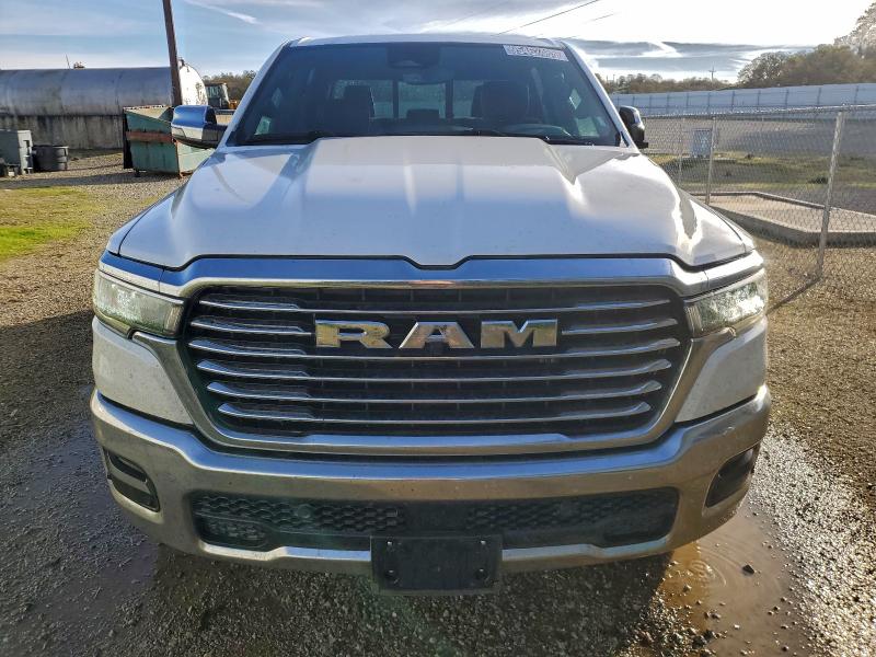 Photo 5 from auction – 2025 RAM 1500 LARAM with VIN 1C6SRFJP0SN561907