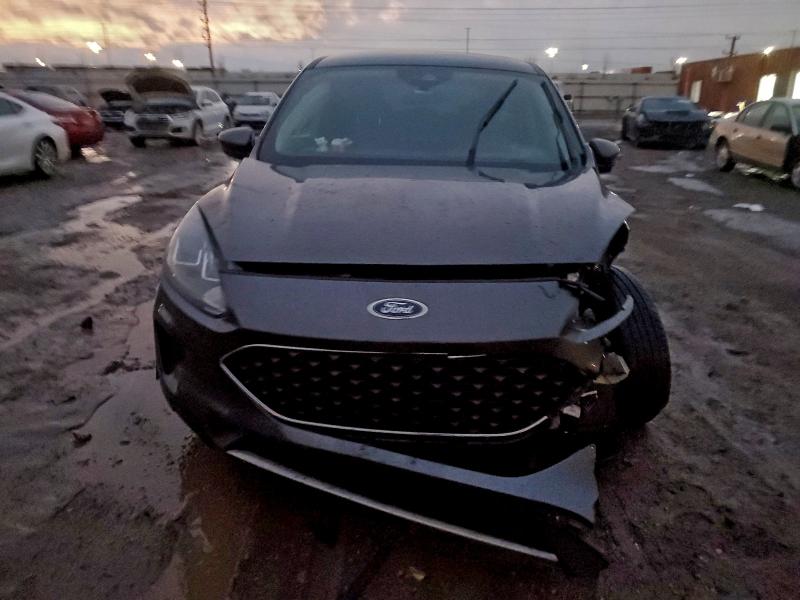 Photo 5 from auction – 2020 FORD ESCAPE with VIN 1FMCU0G60LUA48845