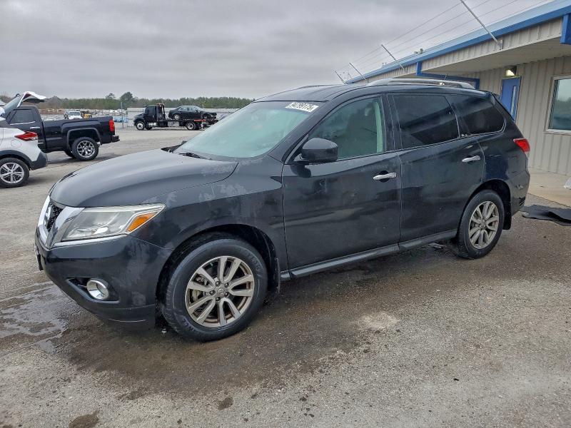 NISSAN PATHFINDER 2016 with VIN 5N1AR2MM3GC626276 - Photo from auction