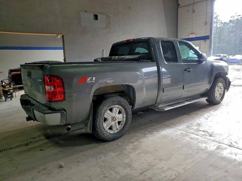 Photo 3 from auction – 2011 CHEVROLET SILVERADO with VIN 1GCRKSE34BZ106157