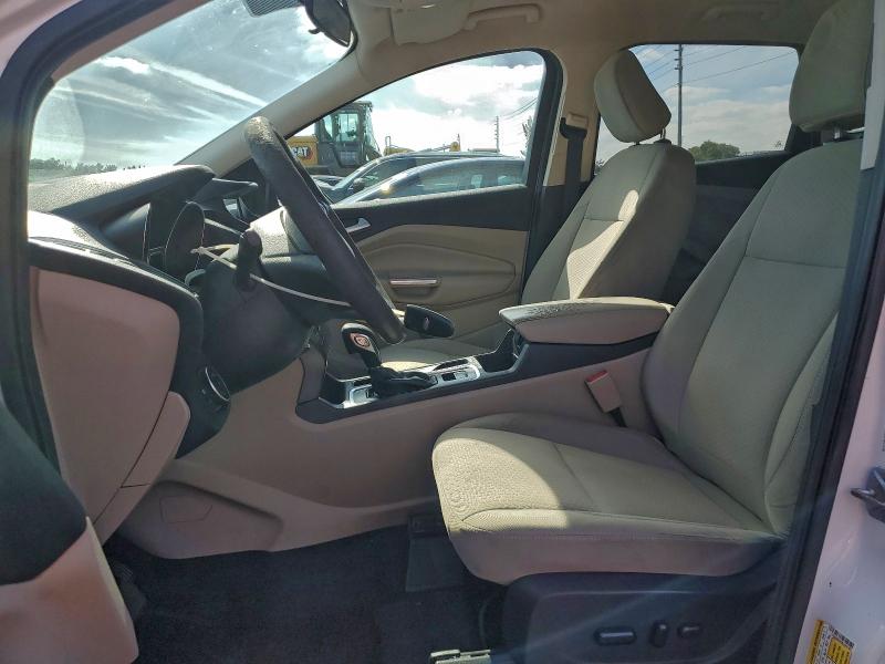 Photo 7 from auction – 2019 FORD ESCAPE SE with VIN 1FMCU9GD9KUA02481