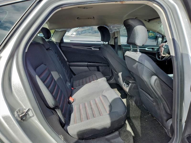 Photo 10 from auction – 2016 FORD FUSION SE with VIN 3FA6P0H77GR230920