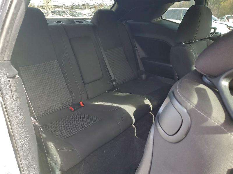 Photo 10 from auction – 2018 DODGE CHALLENGER with VIN 2C3CDZAG3JH310453
