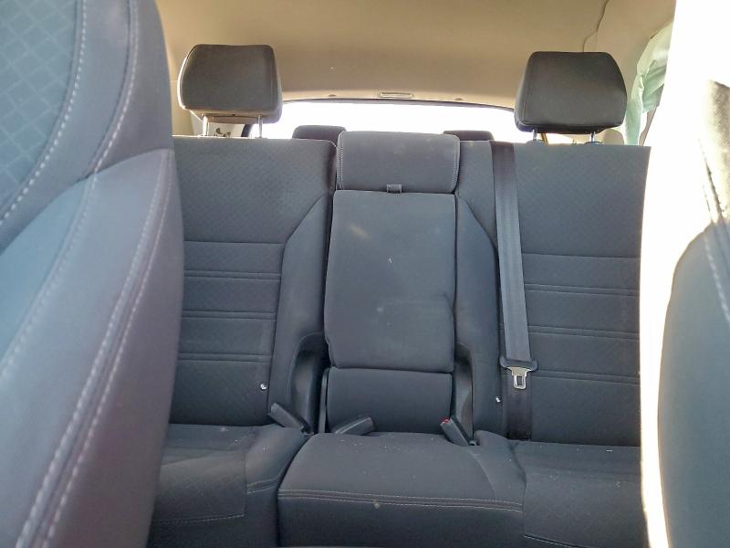 Photo 10 from auction – 2016 KIA SORENTO LX with VIN 5XYPG4A38GG115735