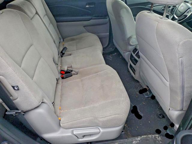 Photo 11 from auction – 2017 HONDA PILOT LX with VIN 5FNYF6H16HB049587