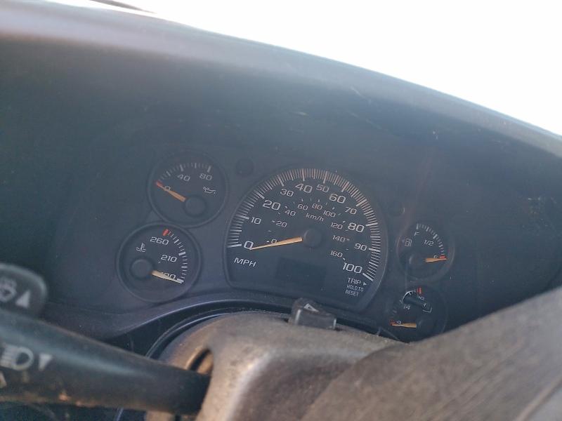 Photo 9 from auction – 2005 GMC SAVANA with VIN 1GTGG25V651245252