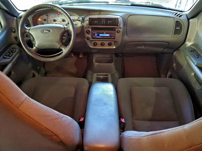 Photo 8 from auction – 2001 FORD EXPLORER S with VIN 1FMZU77E31UB45383