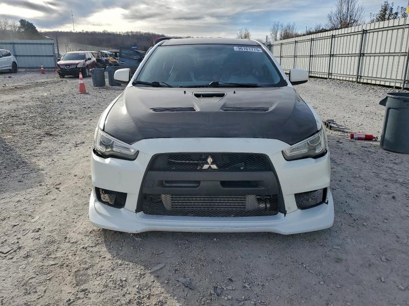 Photo 5 from auction – 2011 MITSUBISHI LANCER EVO with VIN JA32W8FV9BU025322